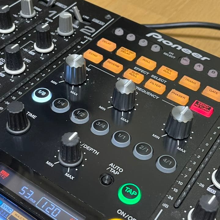 DJM2000nexus【Pioneer DJ】2015年製　美品