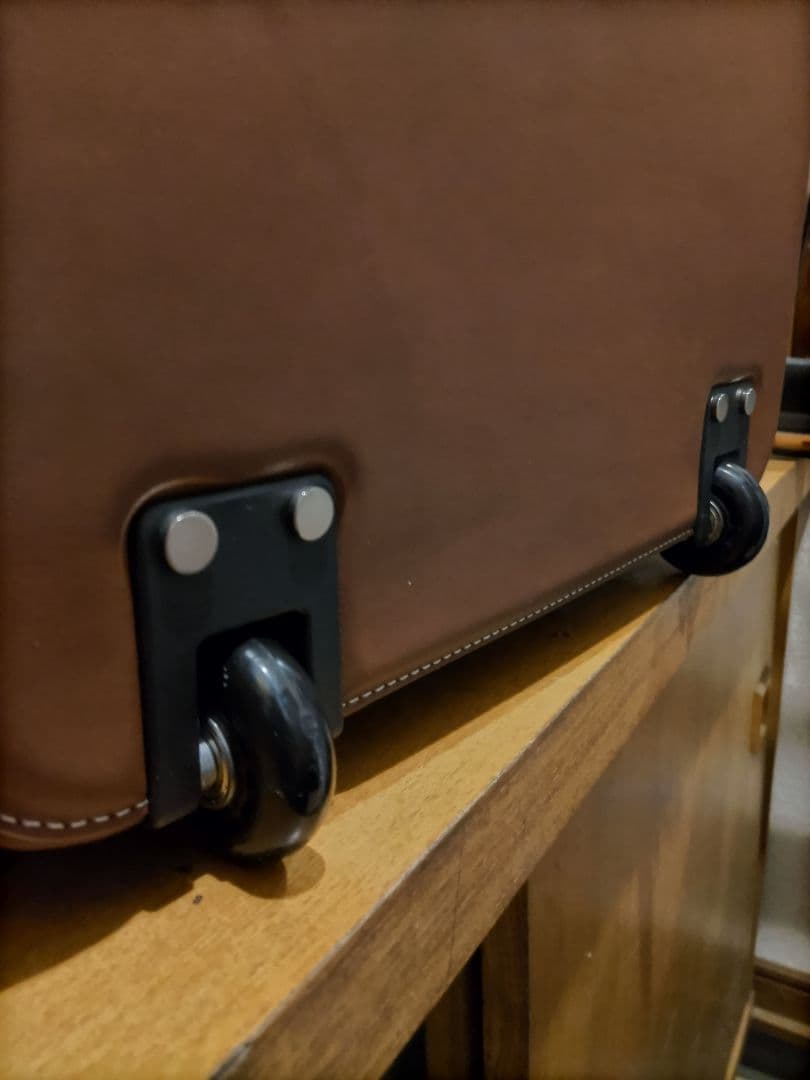 Ferrari GTC4 LUSSO 純正キャリーバッグ