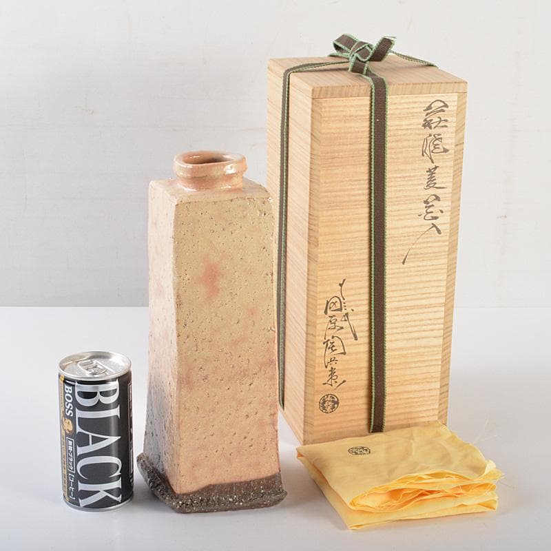 萩焼　十三代　田原陶兵衛作　菱花入　共布　共箱　V　R7158