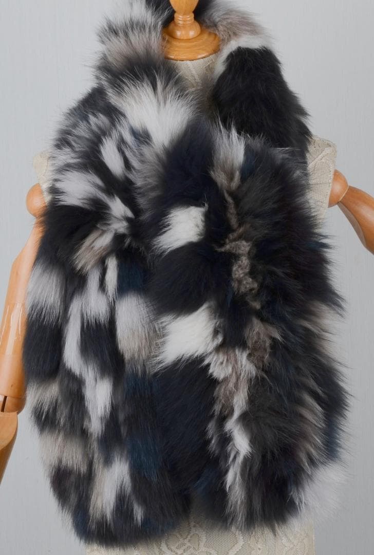 新品限定 豪華フォックスを両面で使ったロングマフラー 編み込み/毛皮ファー