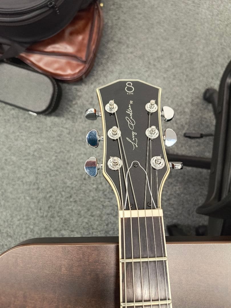 m*6様 サイアー　ラリーカールトン　サンバースト セミホロウボディ