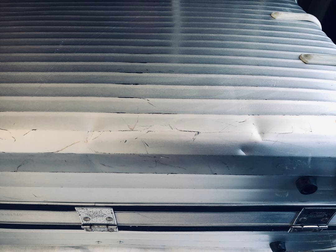 【値下げ】RIMOWAリモワシルバー スーツケース2輪キャリーケースビンテージ