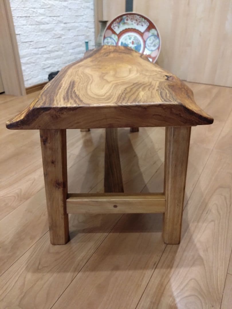 栗のベンチ78　しょうちゃん❕いい栗の耳付き一枚板で杢目が綺麗ですよ