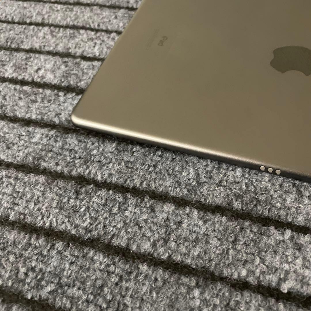 154 iPad Air3 3世代 64GB SIMフリー スペースグレイ