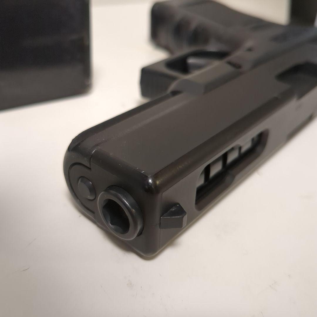 グロック18C 電動ガン+100連マガジン付、充電器セット、バッテリーセット