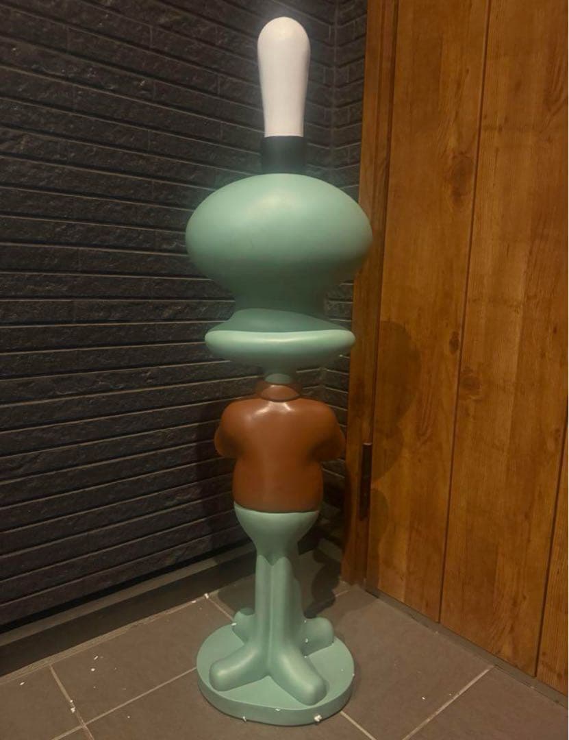 スポンジボブ　イカルゴ　置き物　オブジェ