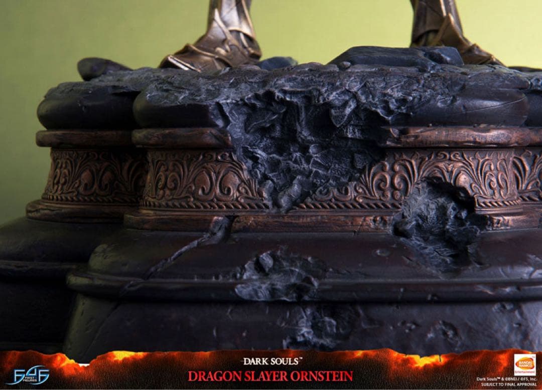 first4 DARK SOULS ダークソウル オーンスタイン スタチュー