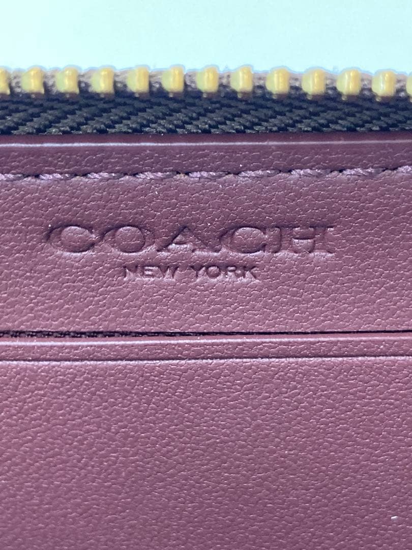 【美品‼︎】COACH エッセンシャルスモールジップアラウンド カードケース
