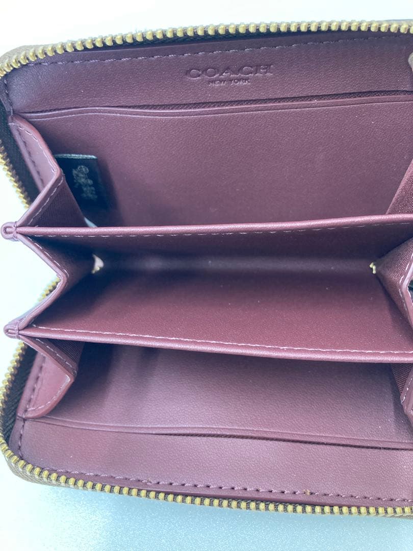 【美品‼︎】COACH エッセンシャルスモールジップアラウンド カードケース