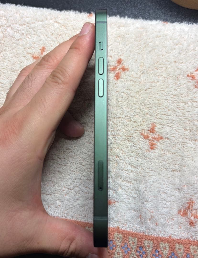 Apple iPhone 13 グリーン 本体 128GB SIMフリー