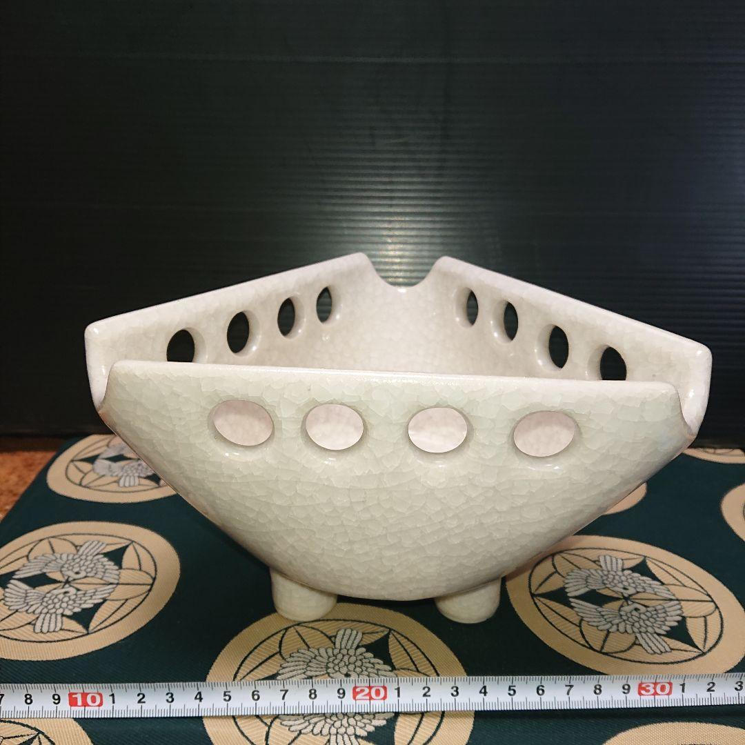 白磁花器、アンティーク古美術