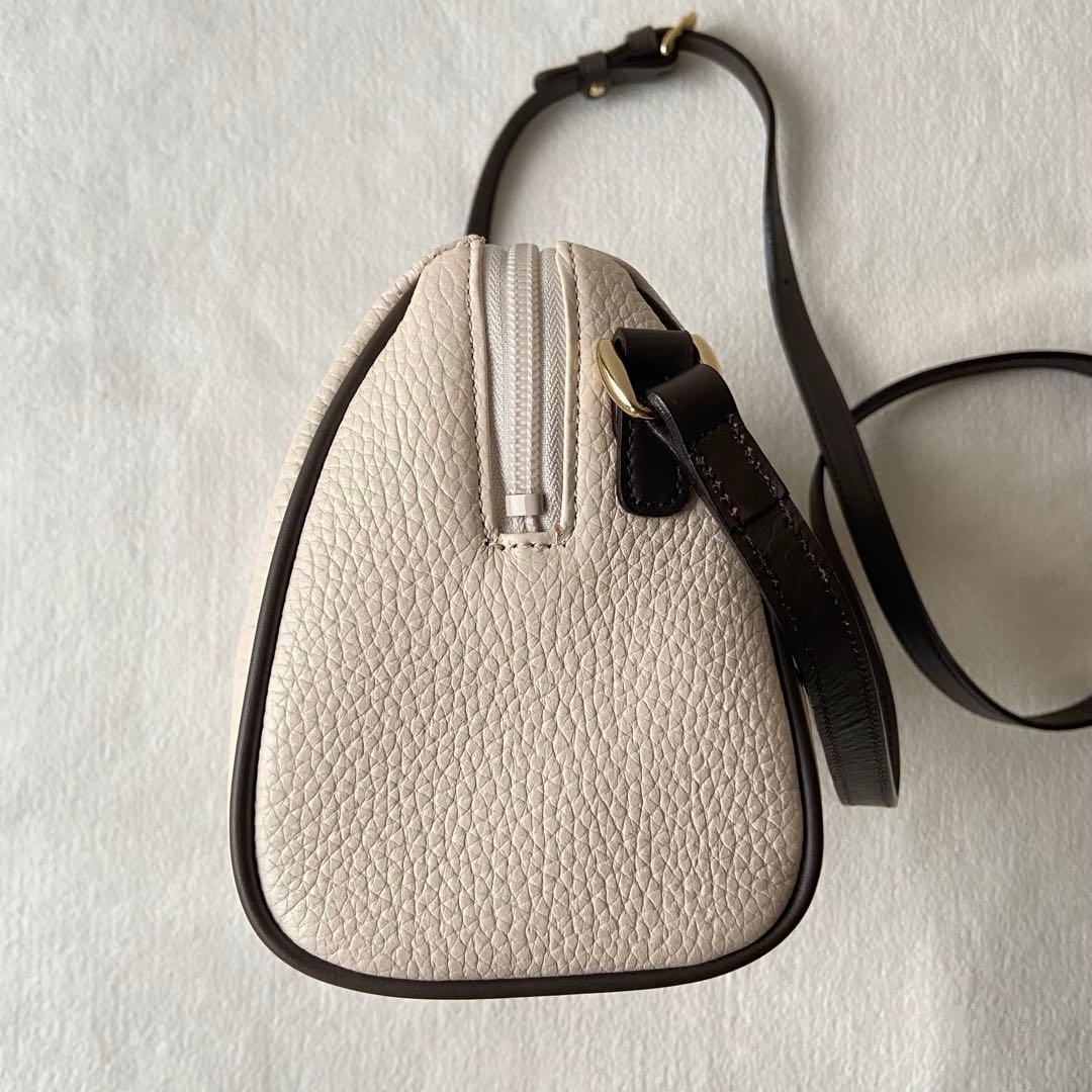 Kitamura キタムラ ショルダーバッグ レザー 本革 牛革 アイボリー