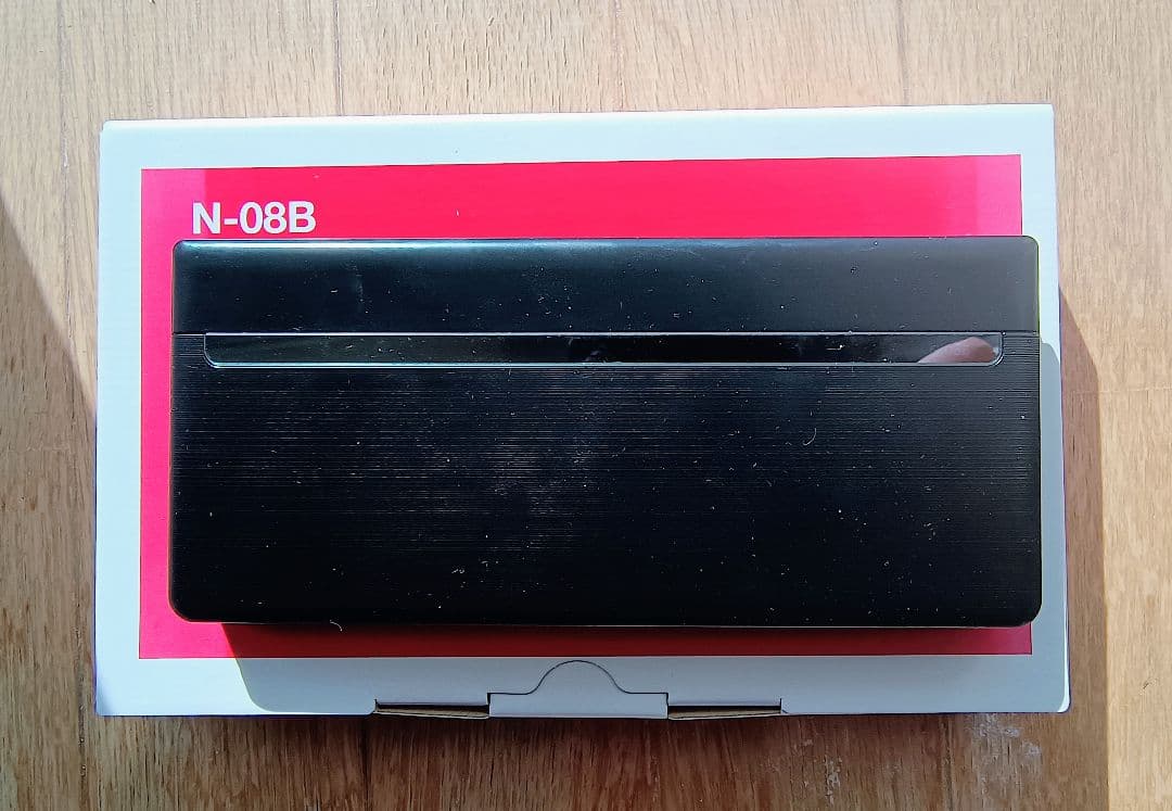 docomo N-08B 携帯電話本体