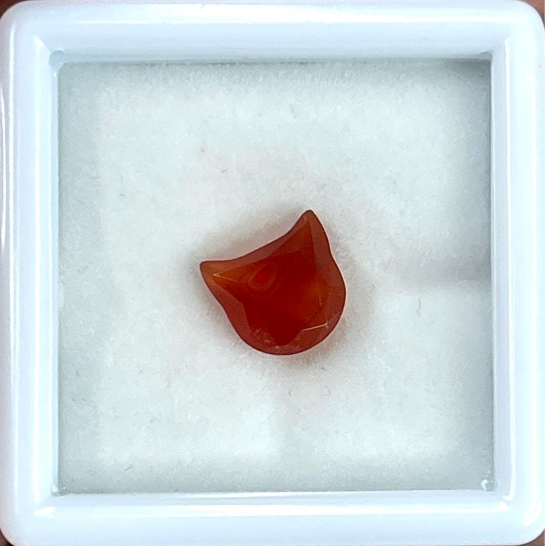 宝石ルース　 『可愛いネコちゃんカット！』希少なオレンジアゲート1.49カラット