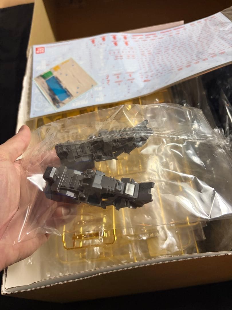 PG 1/60 RX-０ ユニコーンガンダム３号機 フェネクス