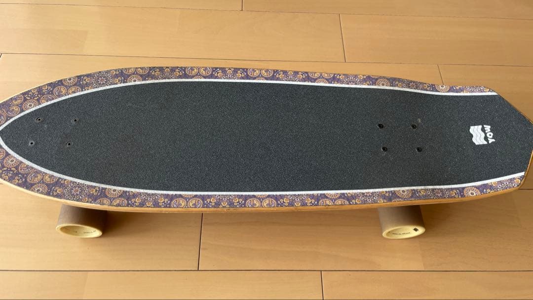 YOW Padang Padang 34インチ