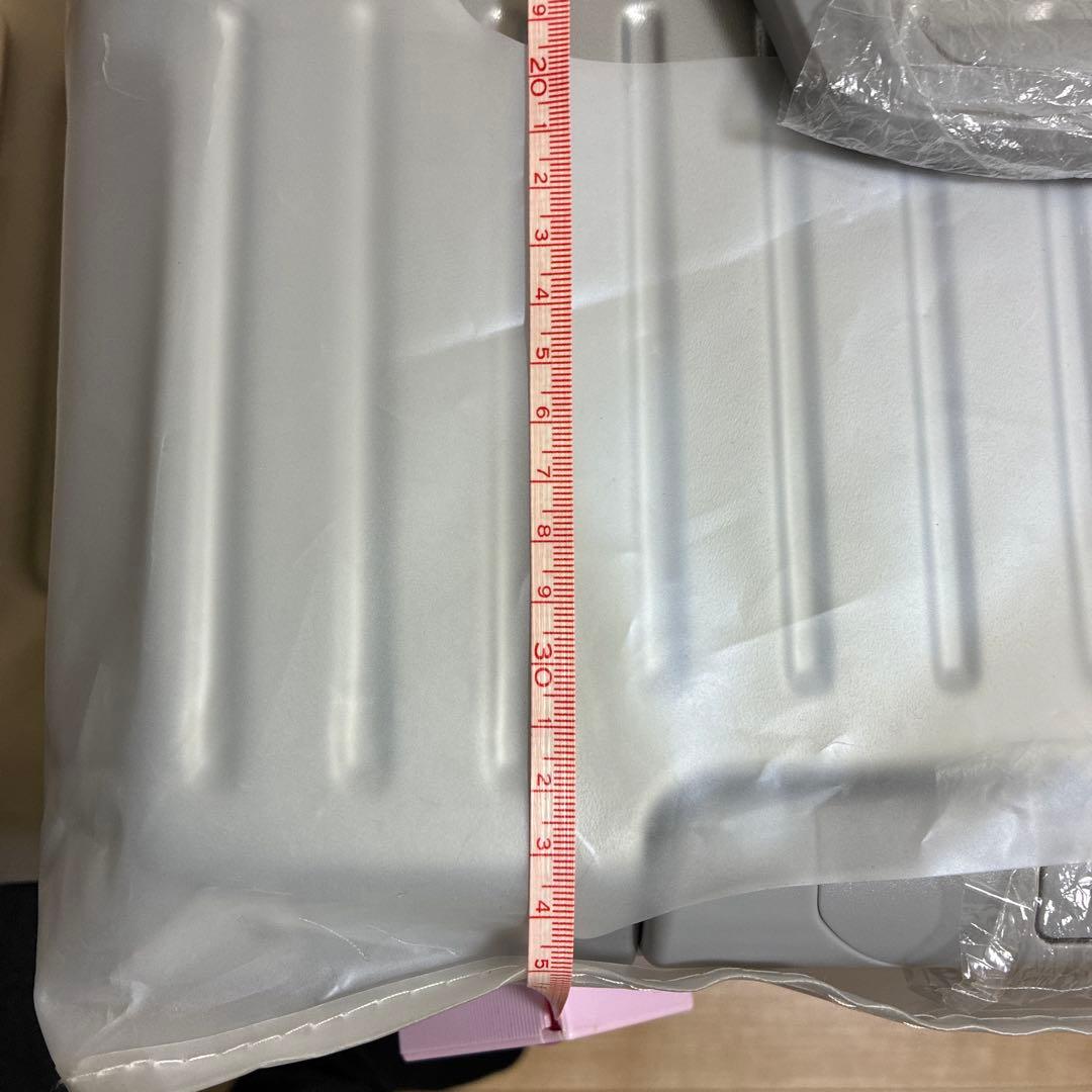 【未使用品】スーツケース　アルミフレーム　８５Ｌ