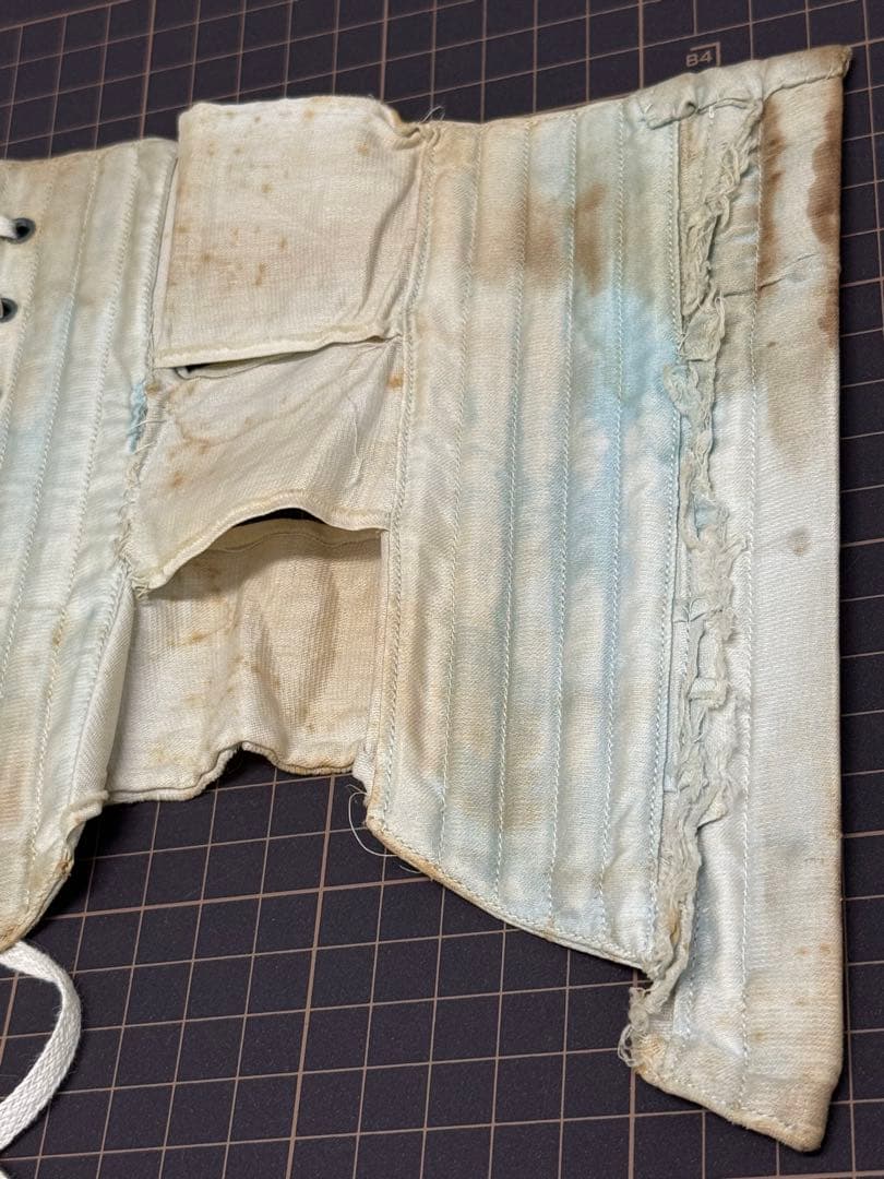 1900年代初期　フランスアンティーク　小さなコルセット　ドール・テディベア用