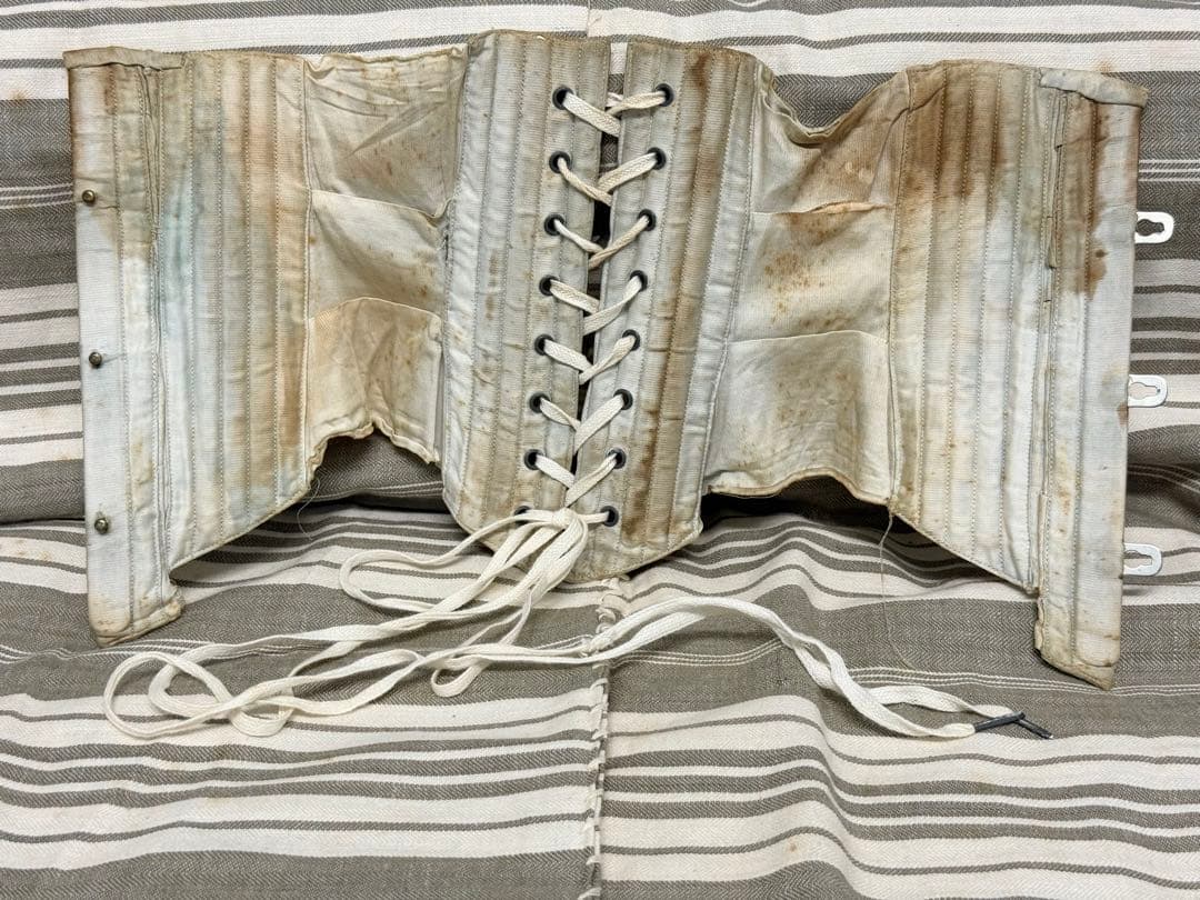 1900年代初期　フランスアンティーク　小さなコルセット　ドール・テディベア用