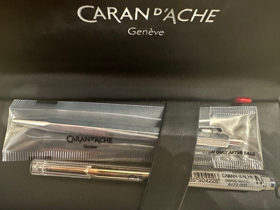 新品未使用品 ※Caran d'Ache※カランダッシュボールペン