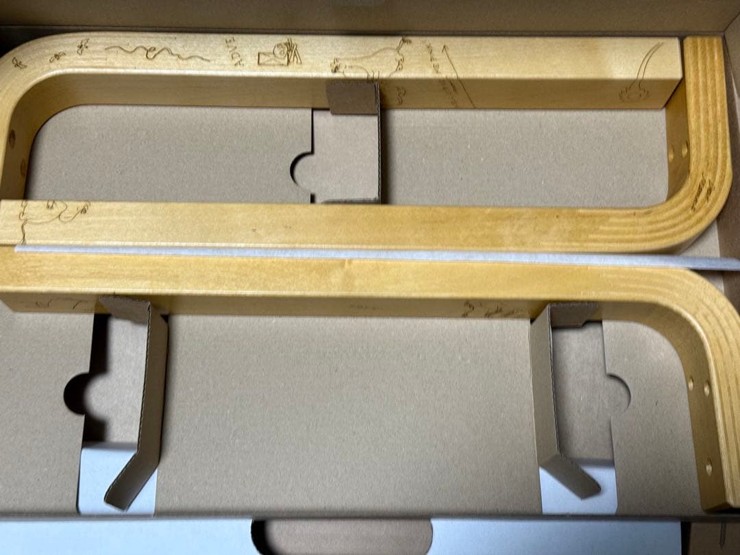 Stool 60 Celebratinon Artek ＋ Moomin