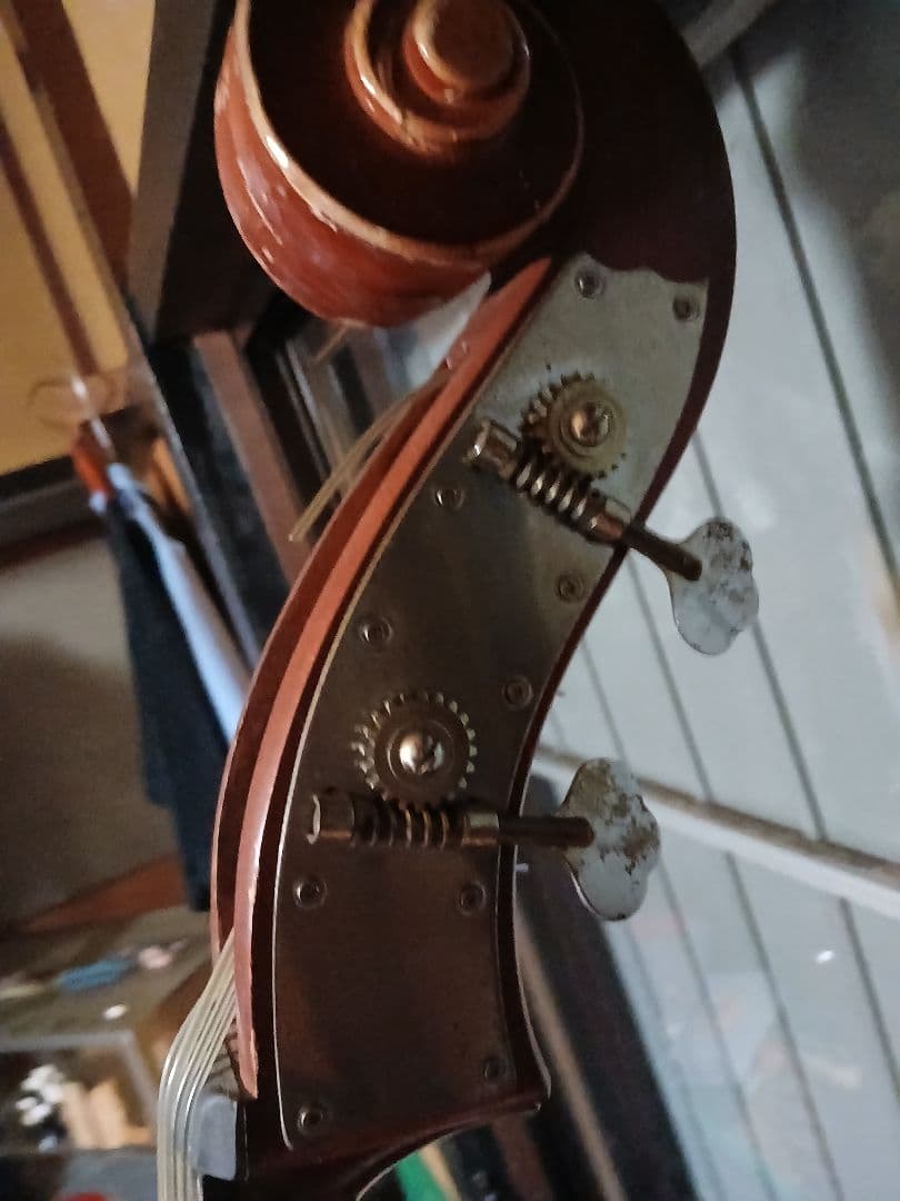 現地取りに来てくれる方のみsuzuki ウッドベースコントラバス 使用感あり