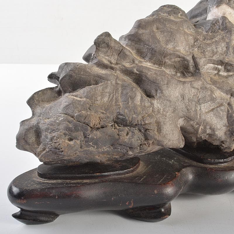 中国　鑑賞石　太湖石　霊壁石　置物　唐木台付　V　R7487