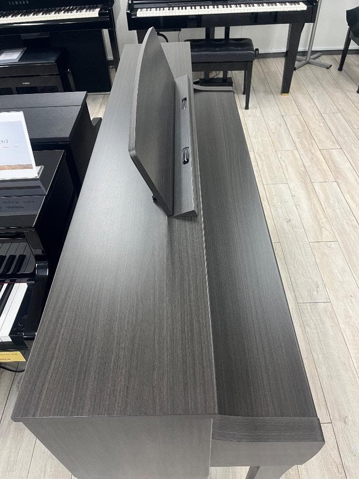 ★76575【電子ピアノ】YAMAHA　CLP675DW　19年製