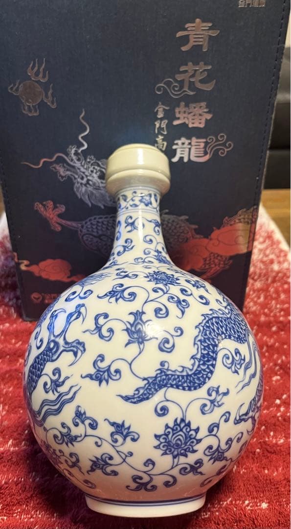 毎日値下げ◆金門高粱酒　「青花蟠龍酒」58度 750m l　未開封　化粧箱
