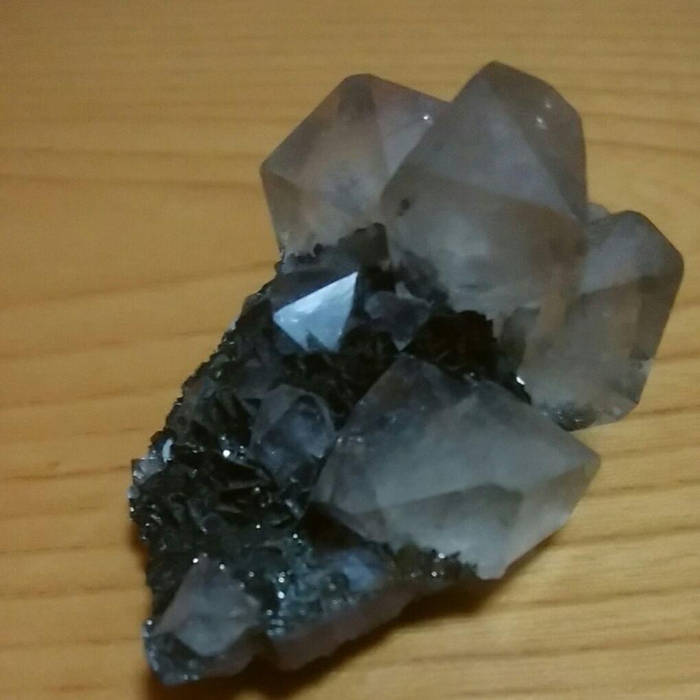 ベータ水晶　高温水晶　ベータクォーツ