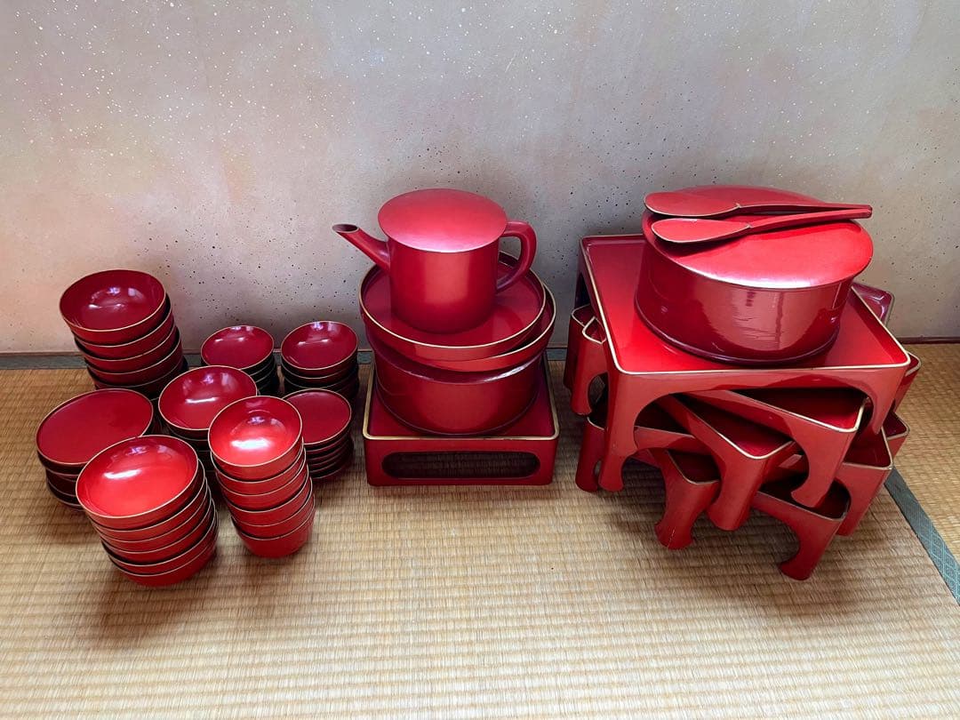 蔵出し 朱塗りのお膳6セットとその他　大量まとめセット！　レトロ品　漆器食器