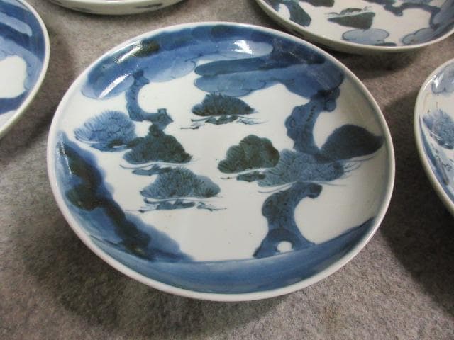 富貴長春伊万里焼染付松図中皿10枚 [B25345]