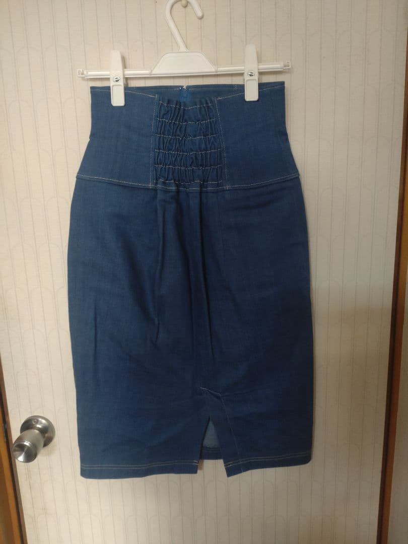 リリィスノコフ・キラーカーブススカート ブルーデニム 38