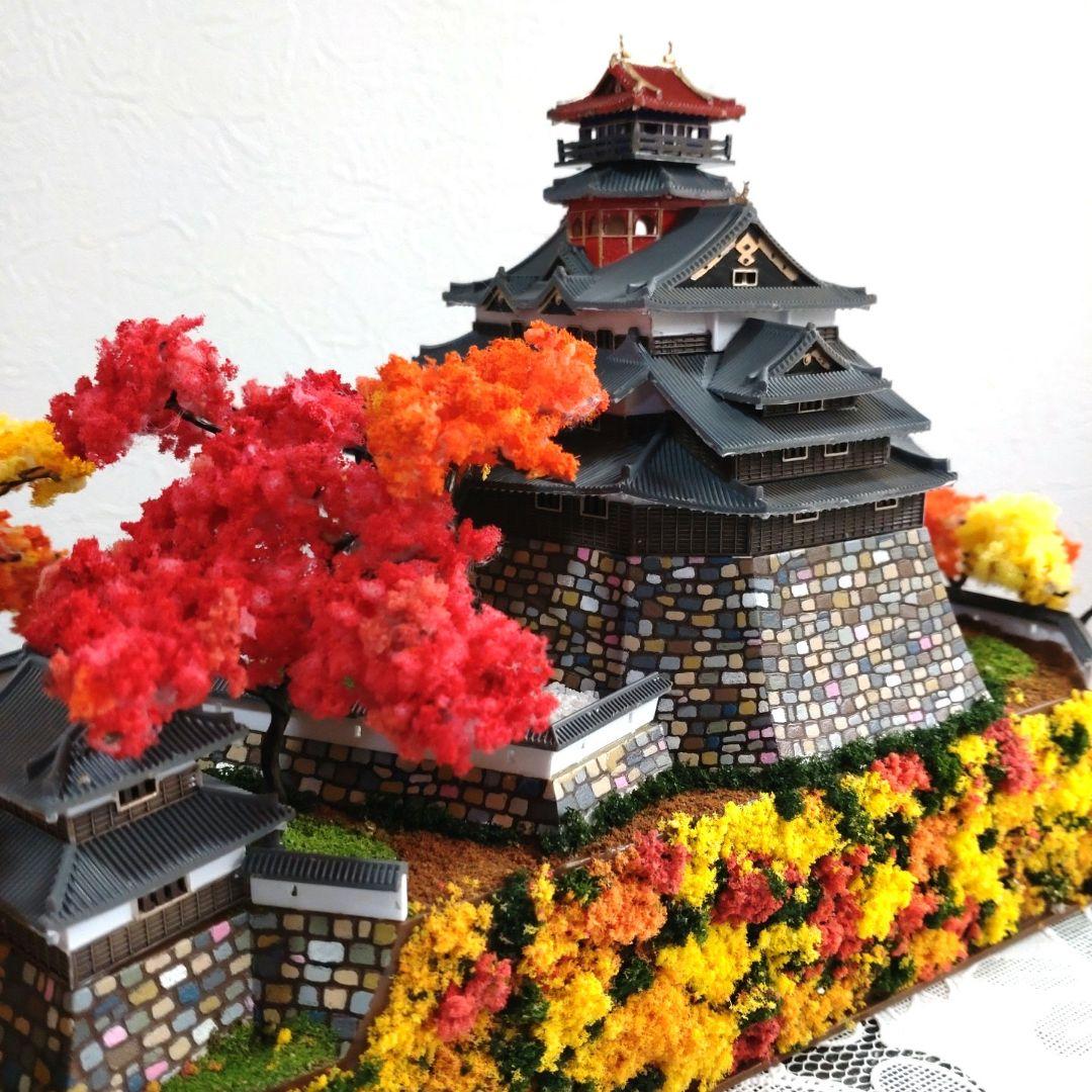 安土城　プラモデル　組立済完成品　秋（紅葉）バージョン