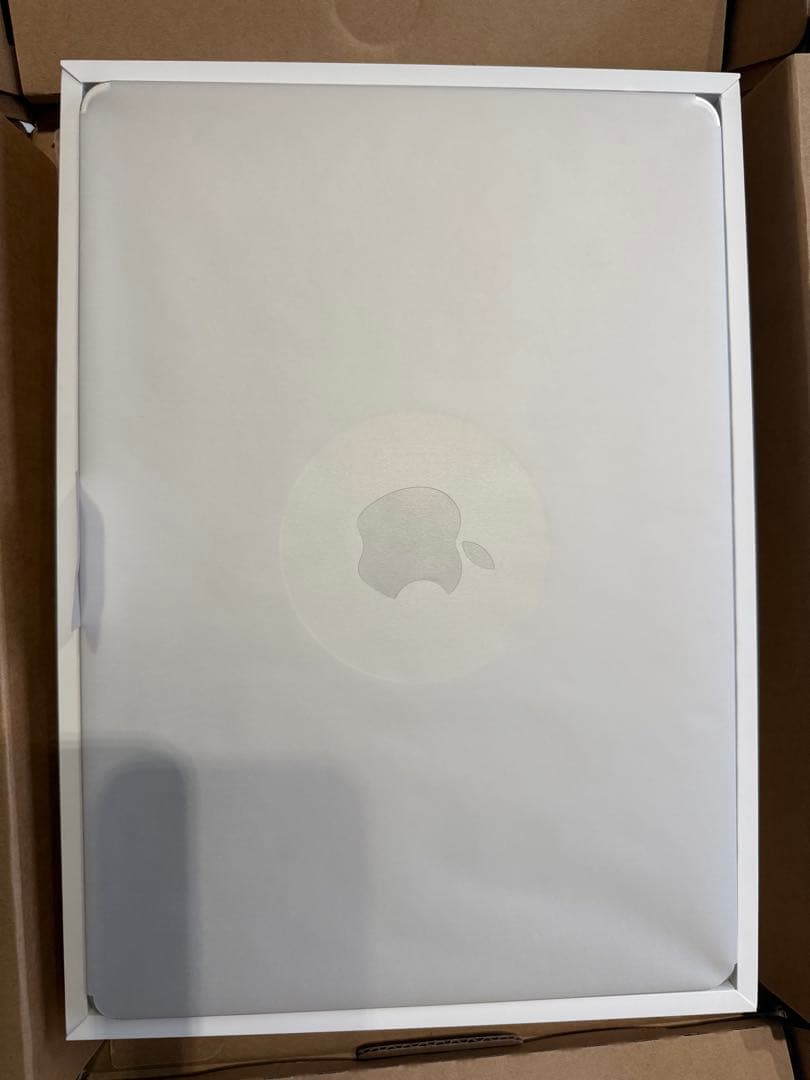 MacBook Air M2スターライト