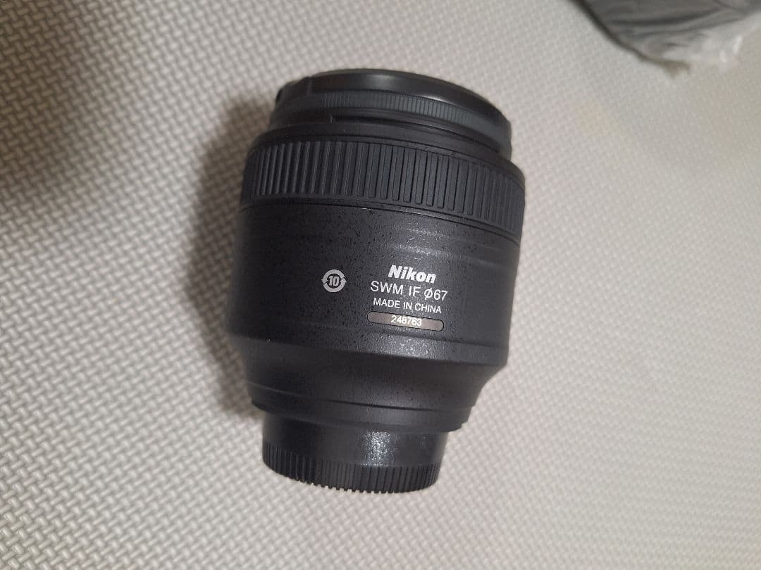 Nikon AF-S NIKKOR 85mm f/1.8 G レンズ