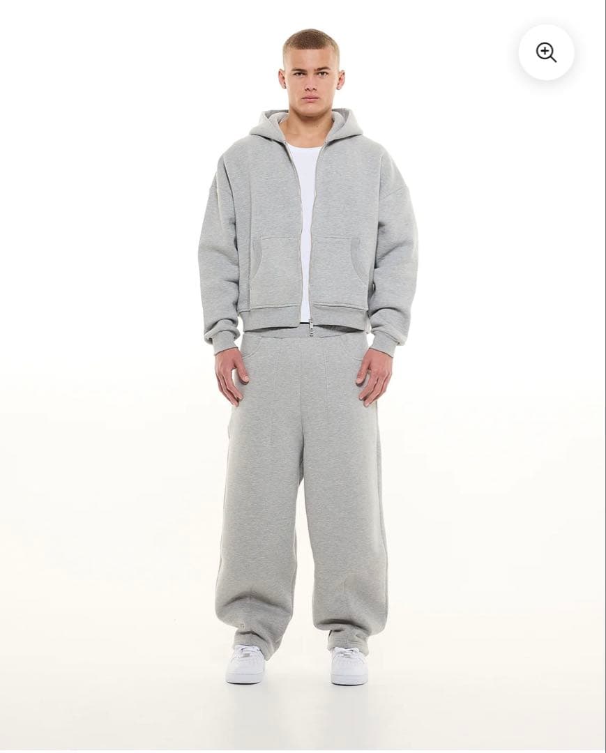 新品未使用 SWEATS COLLECTIVE COZY ZIP UP Sサイズ