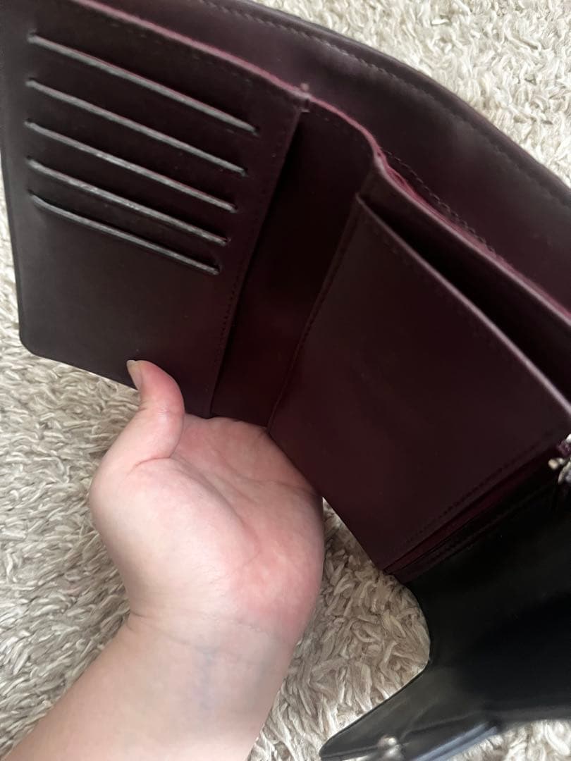 CHANEL ブラック キルティング折り財布