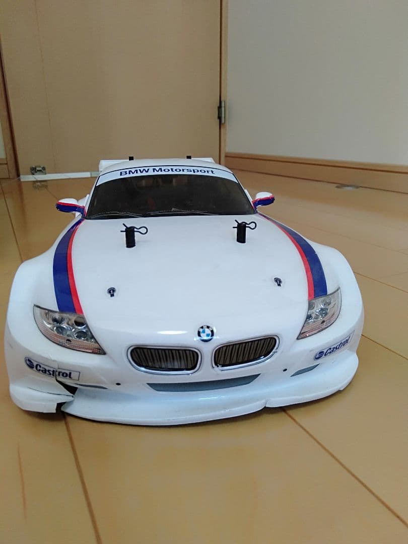 ラジコン　本体のみ