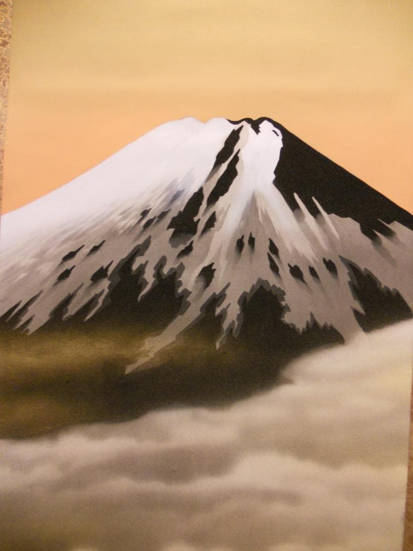 掛け軸 小野萬翠 富士 絹本 希少 軸装 茶道具 掛軸 美品 です。