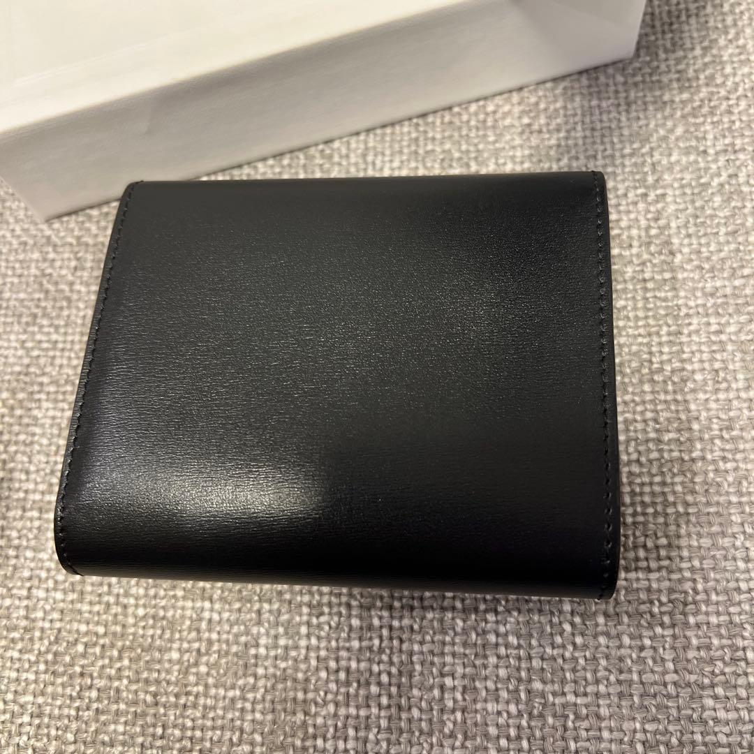 セリーヌ　三つ折り財布