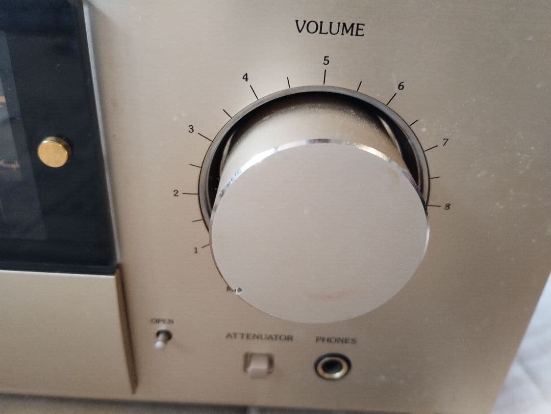 アンプ Accuphase E308