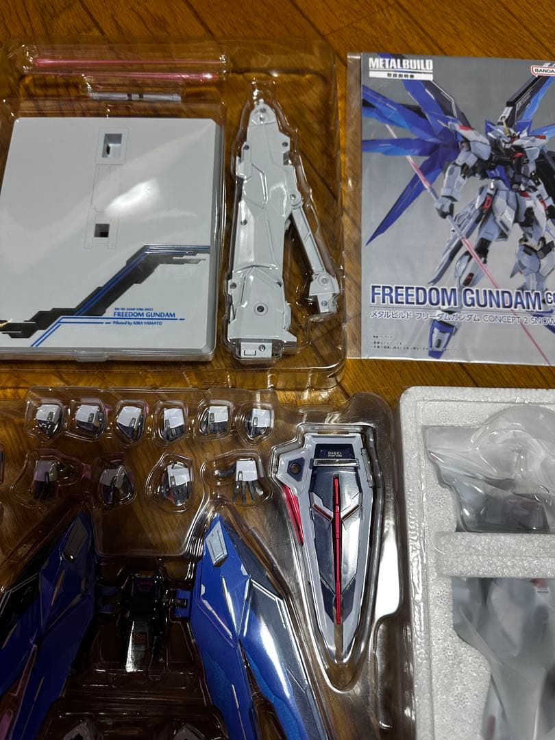 メタルビルド　フリーダムガンダムVer2 スノースパークルVer