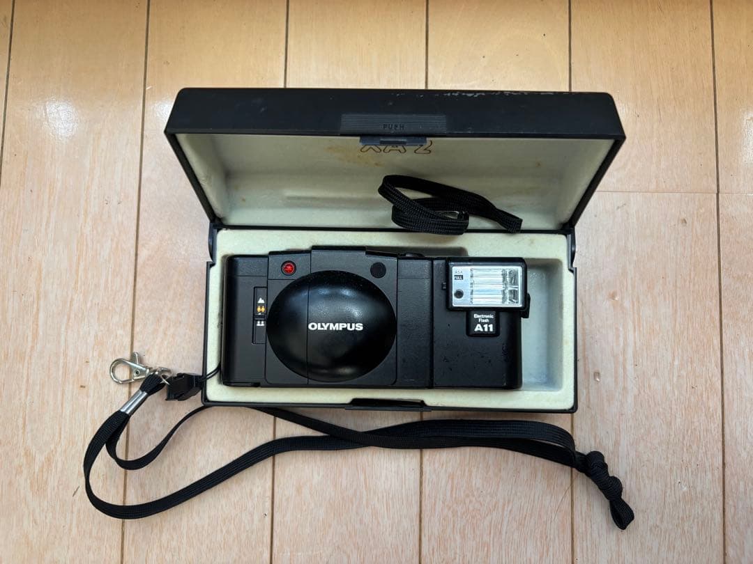 フィルムカメラ OLYMPUS xa2