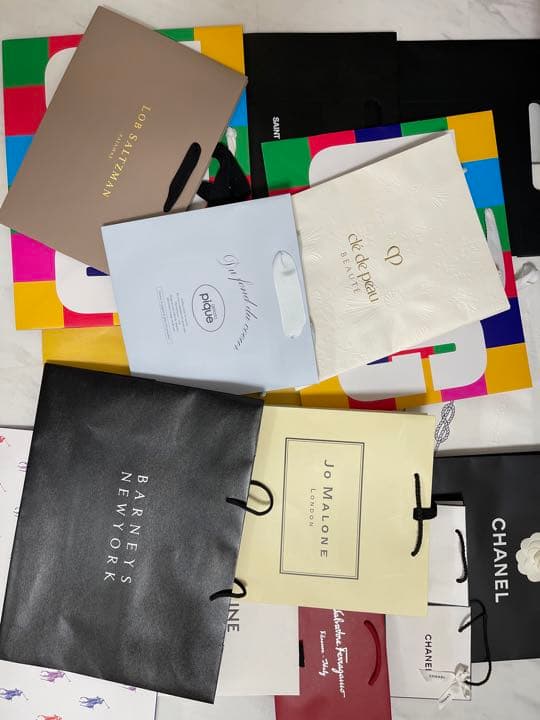 ブランド品紙袋