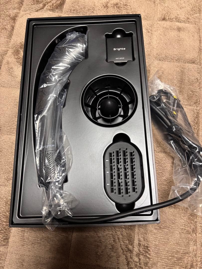 18:00までの限定お値引き♪Brighte シャワードライヤー 黒