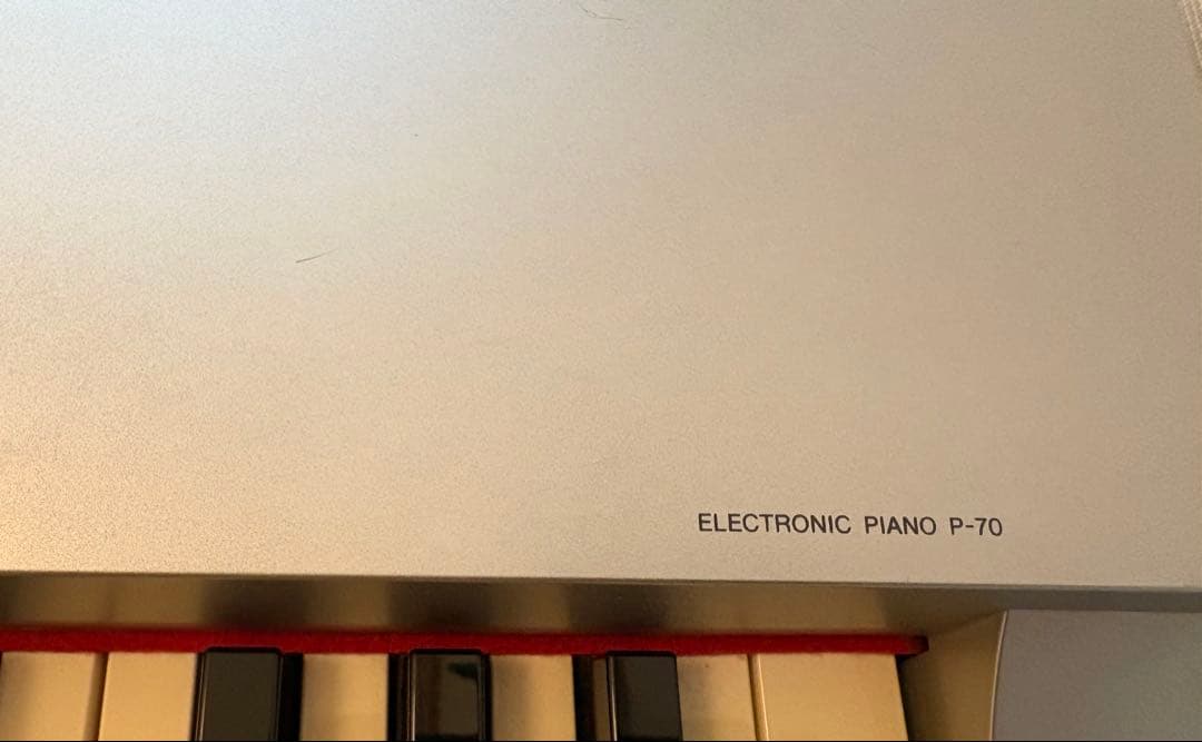 【送料無料】大人気YAMAHA P-70 電子ピアノ88鍵盤