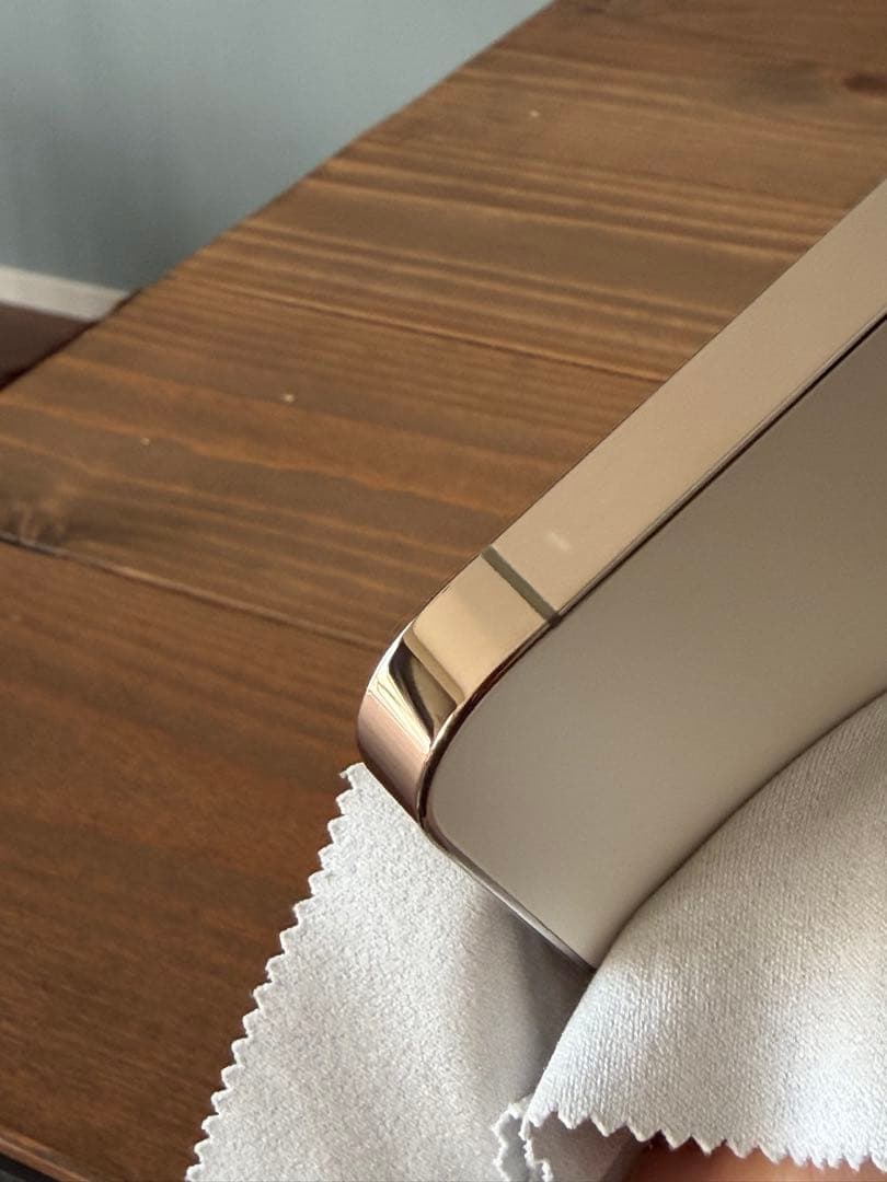 Apple iPhone 14 Pro ゴールド 256gbとiFace 美品