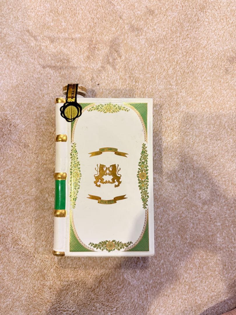 特級 ハンキー バニスター スコッチウイスキー 陶器ボトル ブック型 未開封