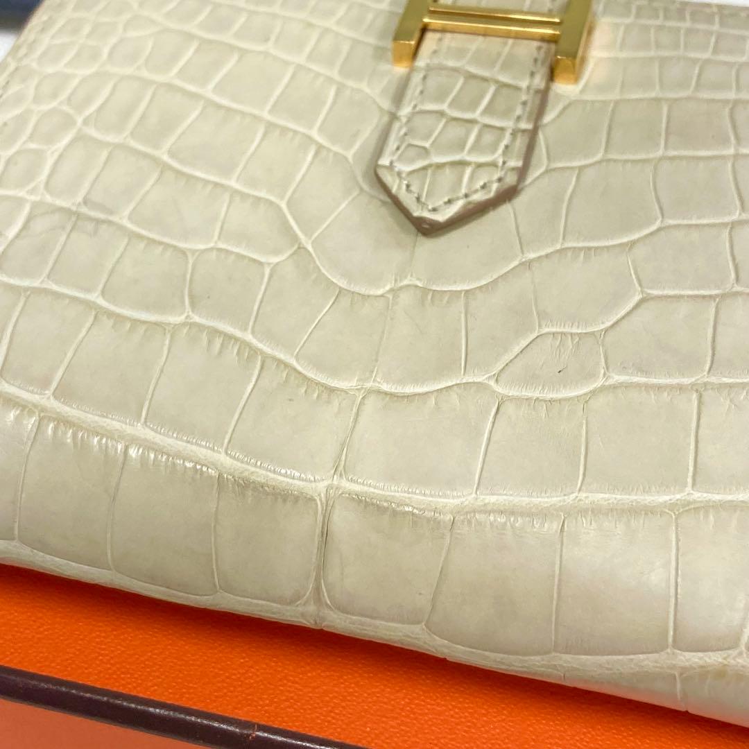 Z刻印　エルメス　ベアンコンパクト　アリゲーターマット　べトン　折り財布